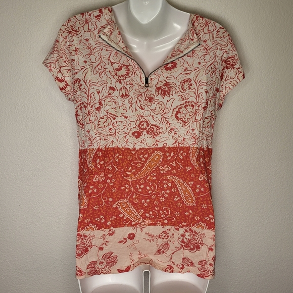 Lucky Brand Short Sleeve Zipper Back Top size Small - Picture 3 of 8